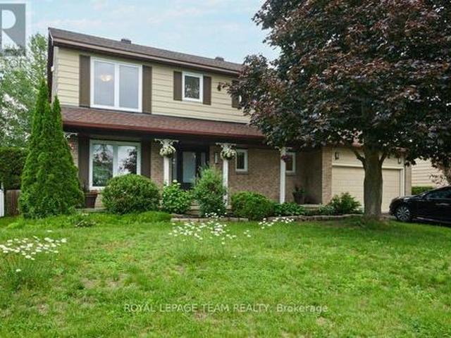 332 Liard Street, Ottawa, ON, K2S 1J8 house for sale | Listing ID X13502 | Royal LePage