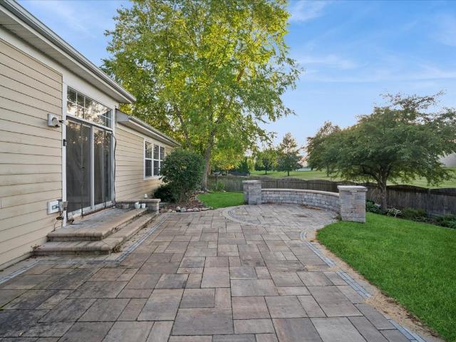332 Red Rock Lane