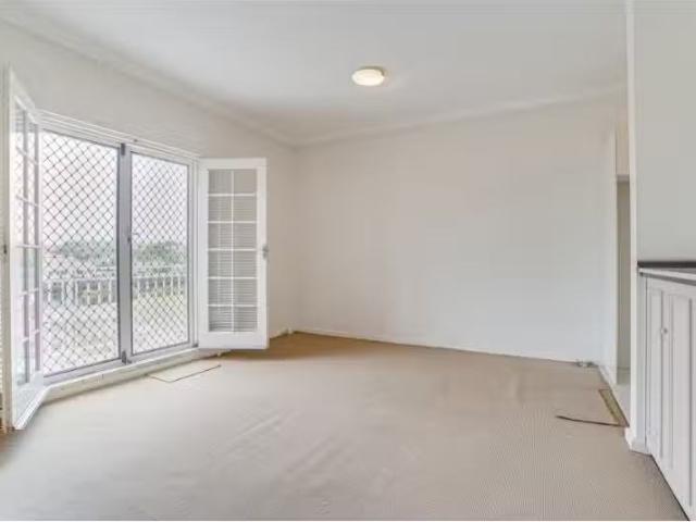 3/32 Tennent Parade, Hurlstone Park Apartment for rent Listed.