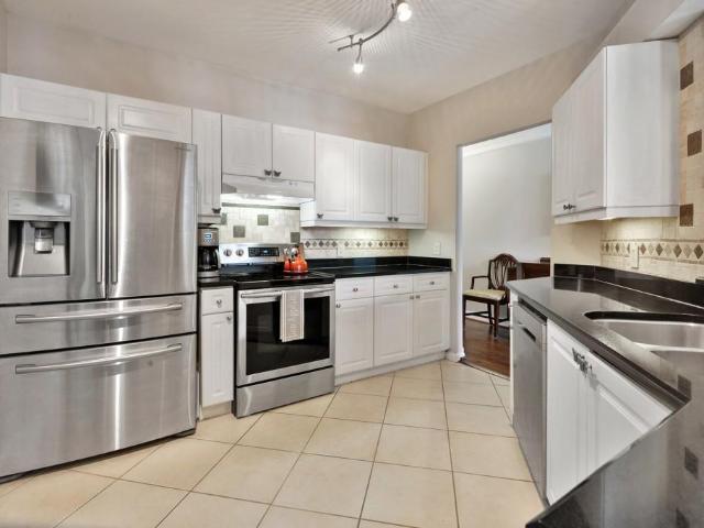 3334 Peachtree Road NE 109
