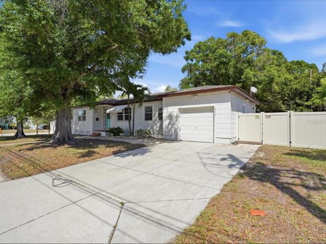3337 16th St N, St. Petersburg, FL 33704 | MLS #TB8494