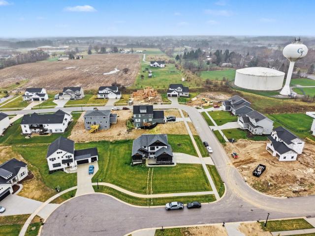 3338 Eagle Peak Drive # Lot: 60