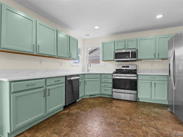 33395 Sand Piper Drive