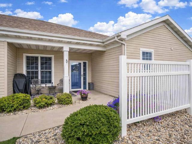 3331 N Stone Creek Circle