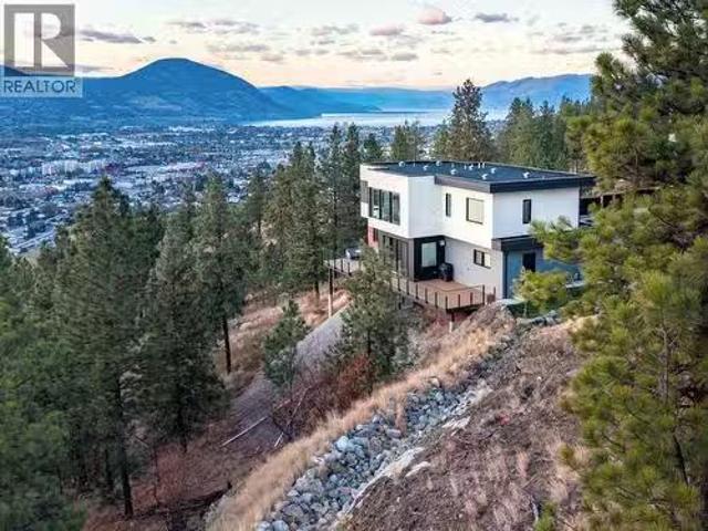 3331 Evergreen Drive Unit# 117, Penticton, BC, V2A 0J3 house.