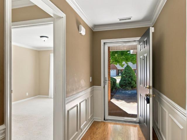 3332 Mershon Dr