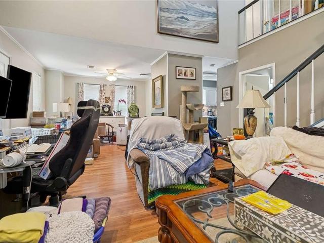 3332 Toulon Drive