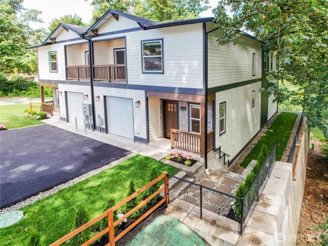 3333 Nassau Street # B