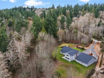 3333 Creek View Court SE