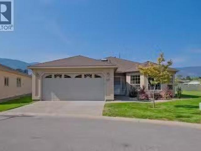 3333 South Main Street Unit# 143, Penticton, BC, V2A 8J8 hou.