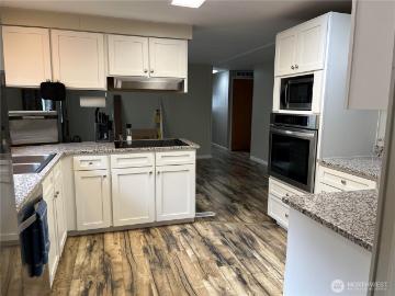 3333 th St SE # 113