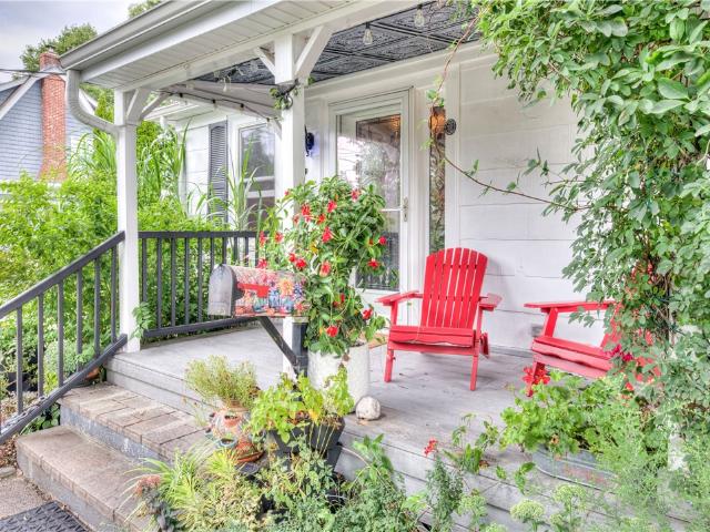 333 Greenwood Avenue