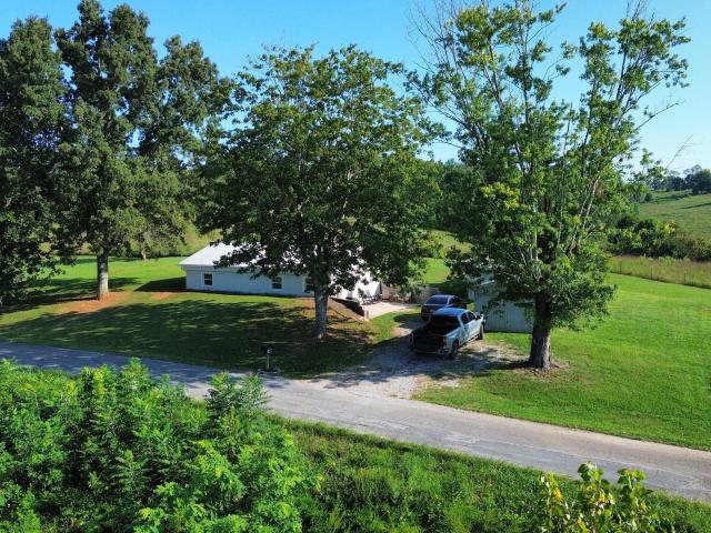 333 Deerfield Rd