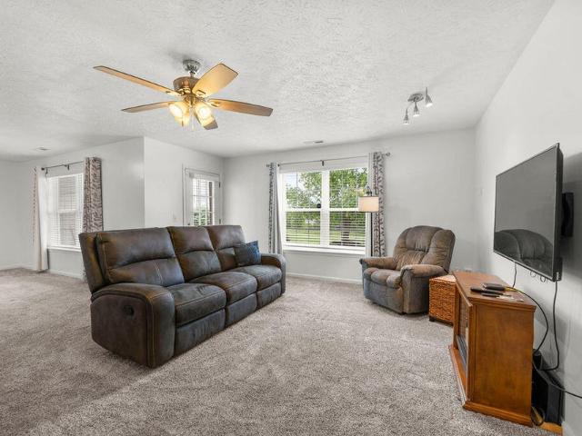 333 Maiden Court 1