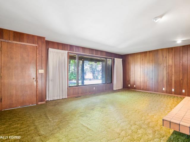 333 N 10th Street