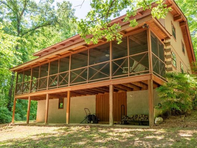 333 Seals Road