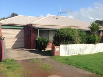 Port Fairy, Woolsthorpe