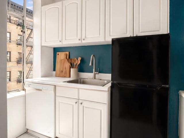 333 W 56TH Street 6J
