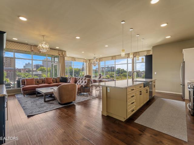 333 W Depot Ave # 317