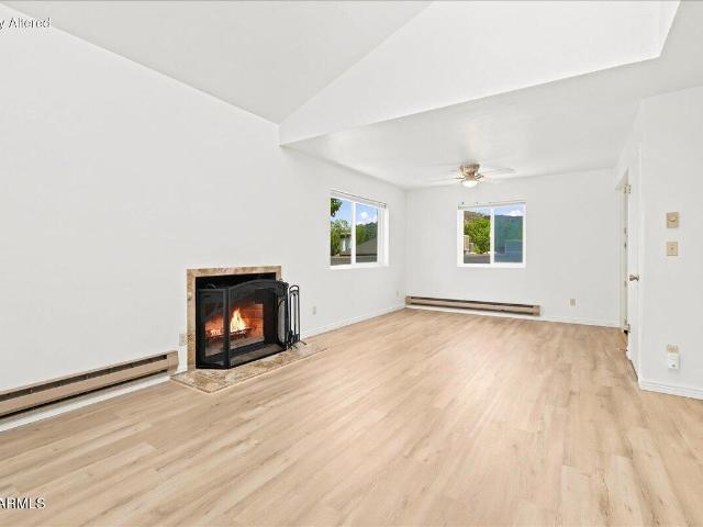 333 w leroux street # b6