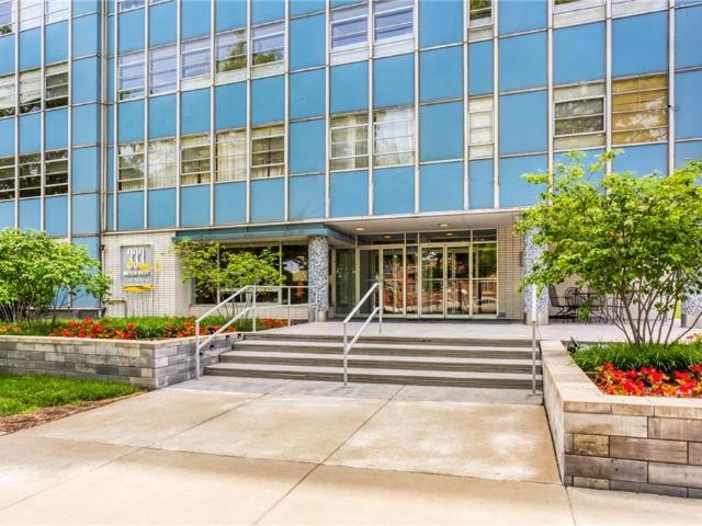 333 W Meyer Boulevard # 712