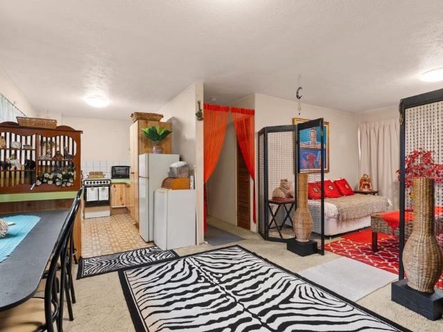 3/33 White Street