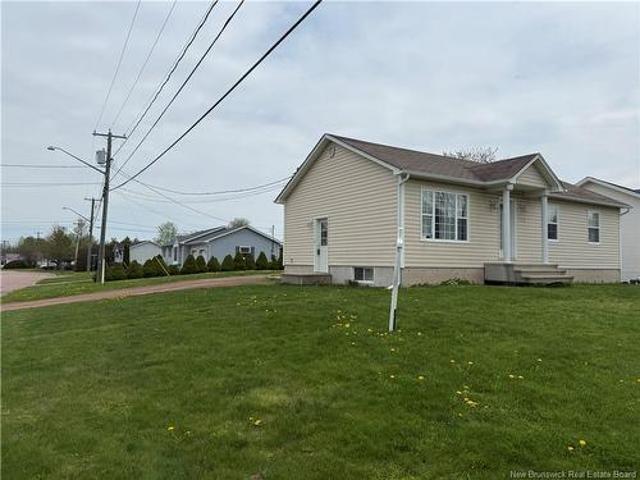 333 Twin Oaks, Moncton, NB, E1G 4W7 house for sale | Listing ID NB136696 | Royal LePage