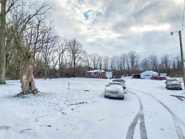 3348 E Main St