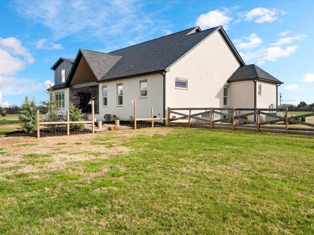 3340 Midland Acrs Dr, Bell Buckle, TN 37020 | MLS #3146