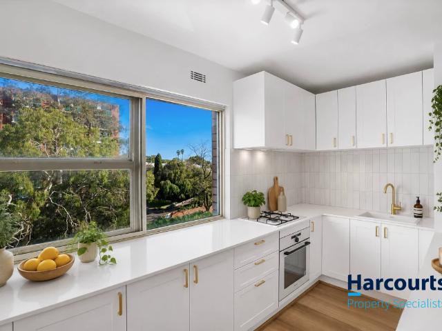 33/40 Cambridge Street, WEST LEEDERVILLE, WA 6007