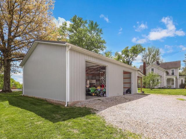 3341 Wheeling Road NE