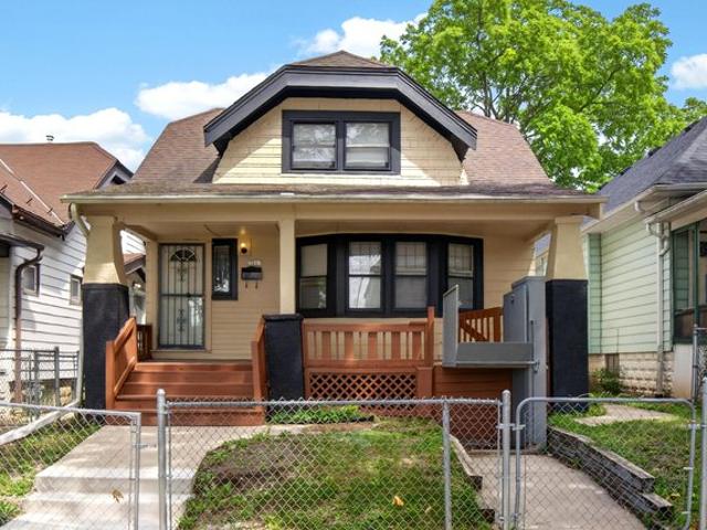 3342 N 26th St, Milwaukee, WI 53206