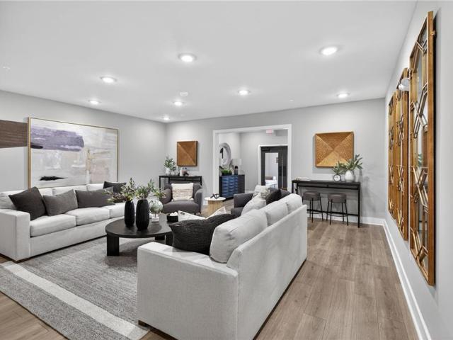 3342 Orwell Way 1206