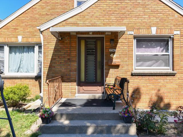 3342 S 26th St
