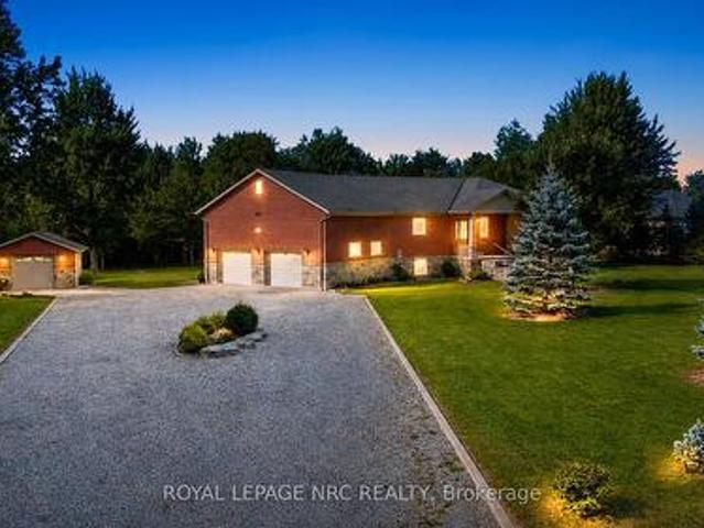 3343 Miller Road, Niagara Falls Lyons Creek, ON, L2G 0N3 Luxury House for sale | Listing ID X13549 | Royal LePage Carriage Trade Luxury Properties