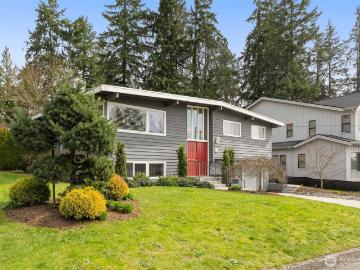 334 157th Ave NE, Bellevue, WA 98008 | MLS #2497