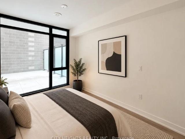 334 1 Jarvis Street, Hamilton
