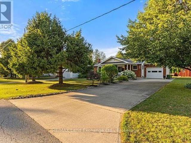 334 Cole Boulevard, Saugeen Shores, ON, N0H 2L0 house for sale | Listing ID X13607 | Royal LePage