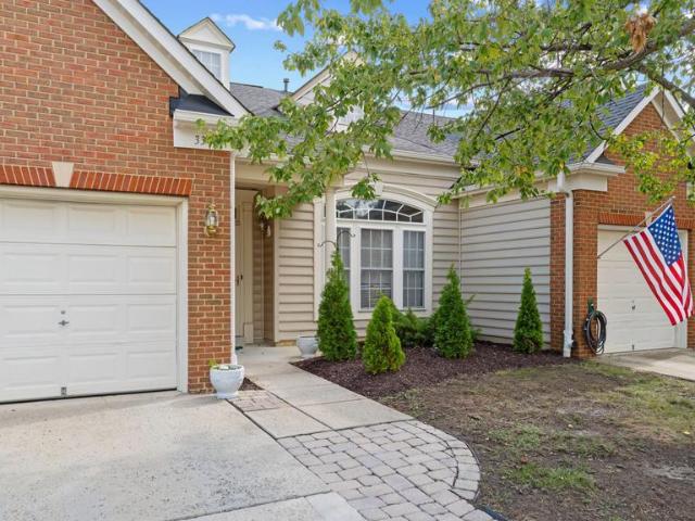 334 Hamlet Circle