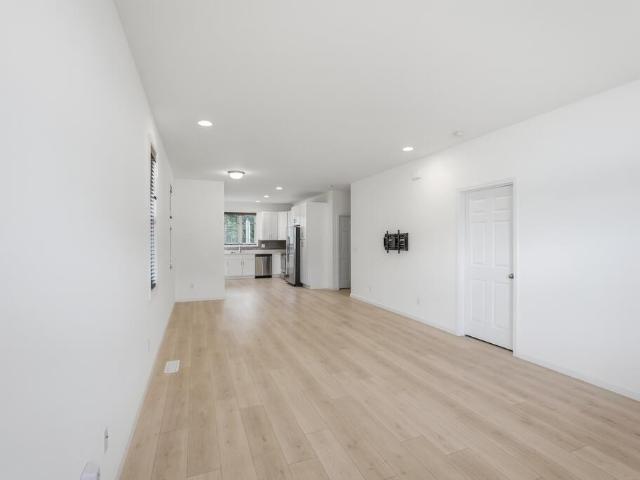 334 Hemlock Cir