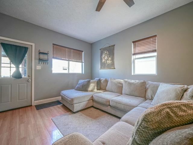 334 N 14th