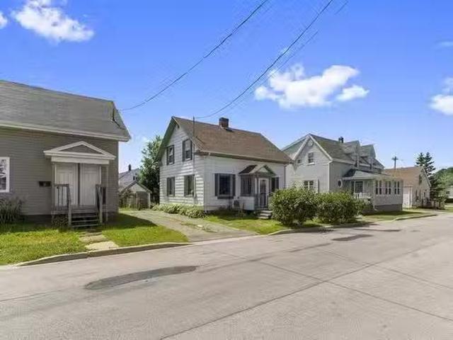 334 North Market Street, Summerside, PE, C1N 1L5 house for s.