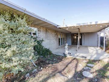 334 S 4th Street
