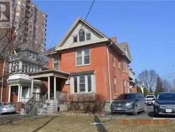 London, Ontario - Parking