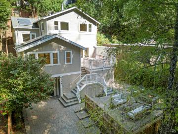 Tamalpais-Homestead Valley, Marin County, California, USA