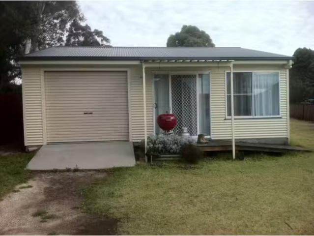 334B Beardy Street, ARMIDALE House for rent Listed by Phuong.