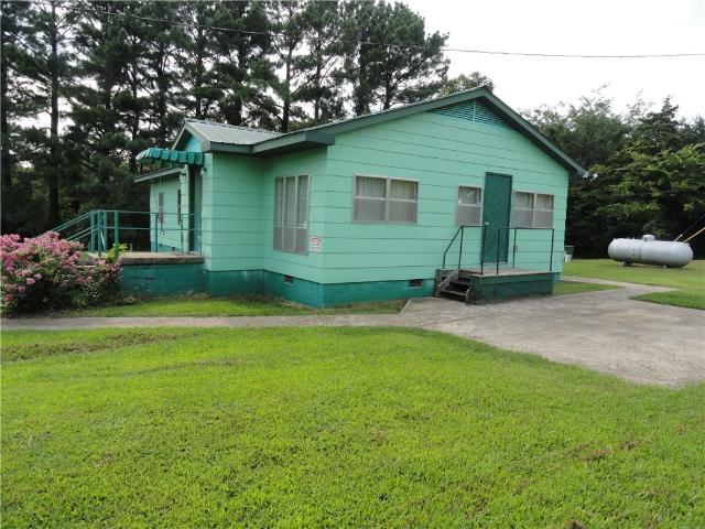 3358 Hwy 74 E