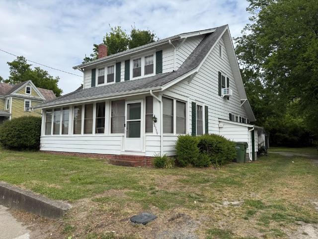 3359 Main St
