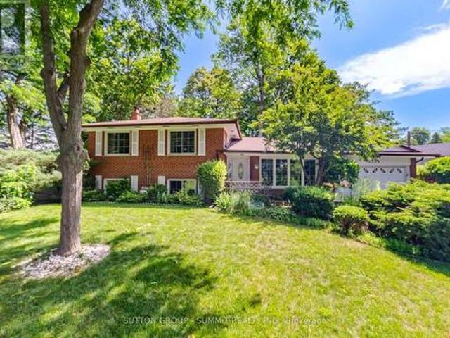 3359 Enniskillen Circle, Mississauga, ON, L5C 2M9 house for sale | Listing ID W13549 | Royal LePage