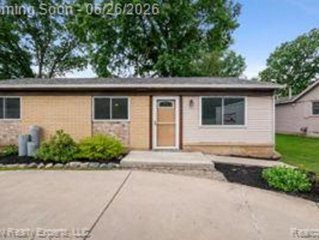 33515 Colfax Drive